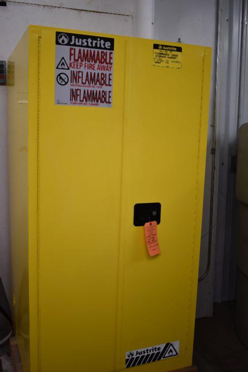 JUSTRITE FLAMMABLE LIQUID STORAGE CABINET 896200,