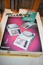 ACCULAB V-3000 SERIES PORTABLE TOPLOADER ELECTRONIC SCALE