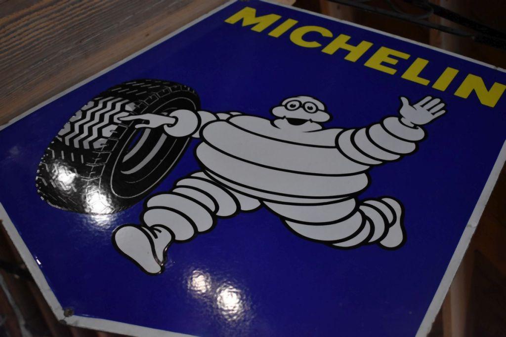MICHELIN MAN TIRES SIGN, 32" x 28"