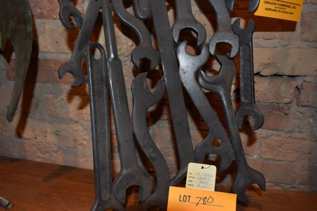 DECORATIVE METAL SCULPTURE PIECE MADE FROM VINTAGE WRENCHES