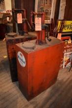 VINTAGE MOBIL SERVICE STATION OIL DISPENSER TANK