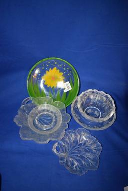 LOT: (2) INDIANA GLASS TWIGGY LEAF DISHES 8-1/4" X