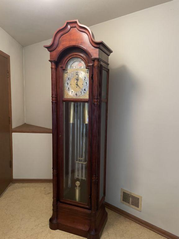 (1979) HERSCHEDE GRANDFATHER CLOCK, 92/MODEL 56,