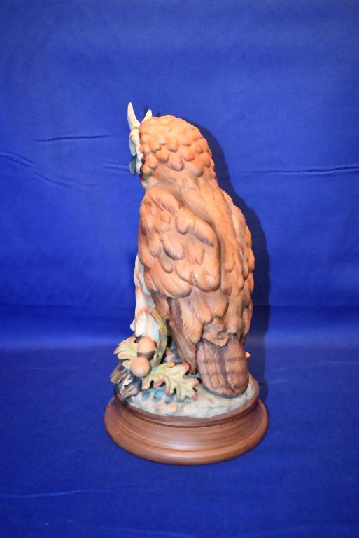 NAPCOWARE CERAMICA CREATIVA GREAT HORNED OWL STATUE,