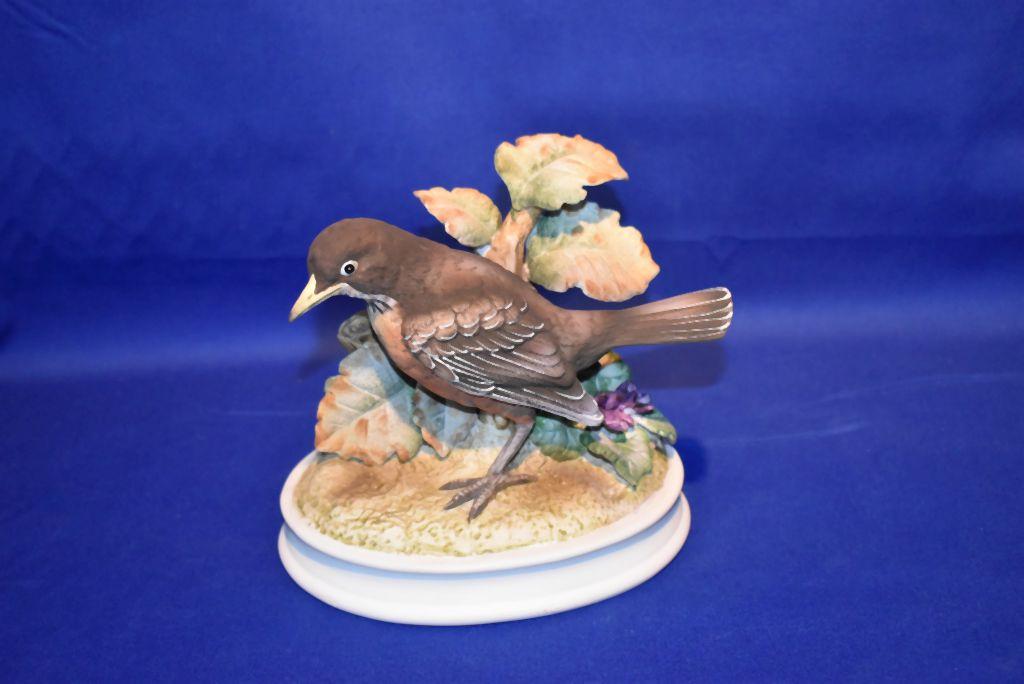 BISQUE PORCELAIN ROBIN BY ANDREA SADEK,