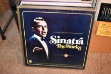 BOX W/30+ VINYL RECORDS: SINATRA, HARRY BELAFONTE, ETC.