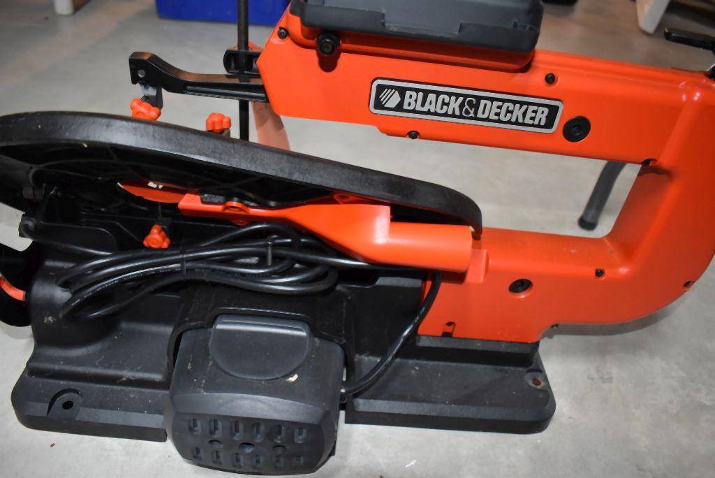 BLACK & DECKER 16" VARIABLE SPEED SCROLL SAW,