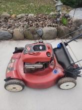 TORO RECYCLER 22" SELF PROFELLED LAWN MOWER