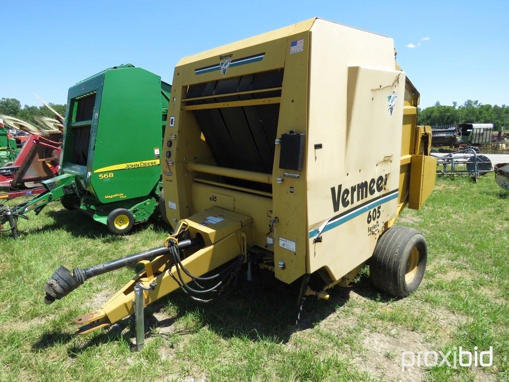 Vermeer 605L netwrap baler 540RPM