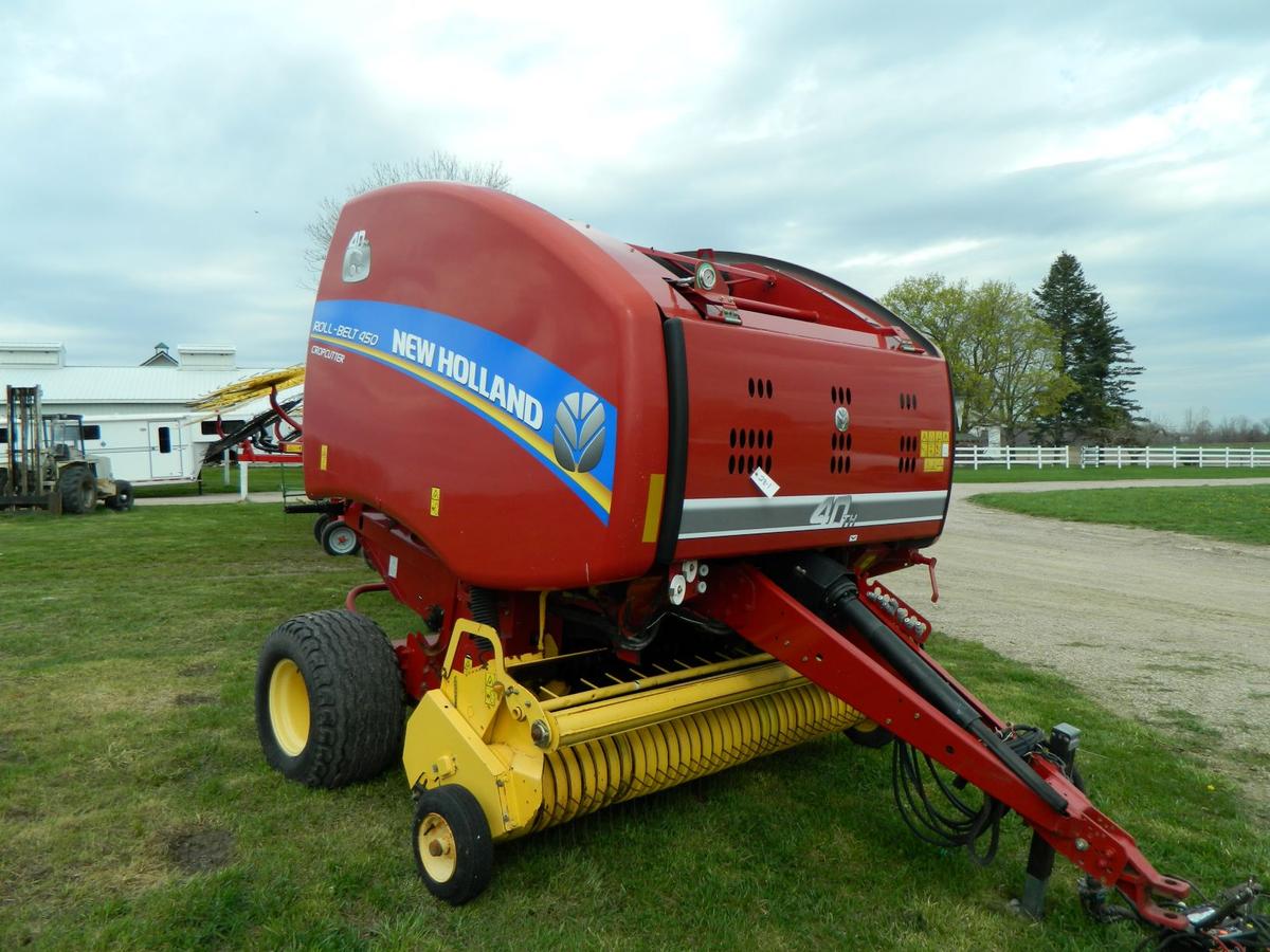 New Holland 450 Roll Belt Silage Special Baler