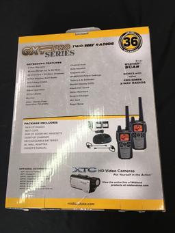 Midland GXF Pro 860 walkie Talkie set