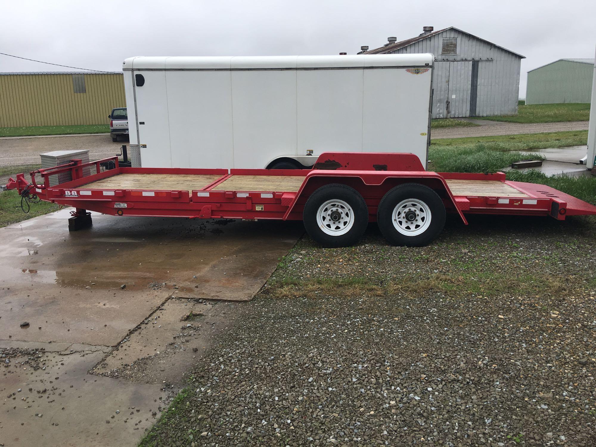 2004 B-B tilt trailer