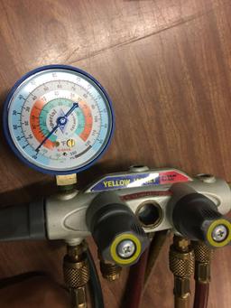 Yellow Jacket , Titan manifold Gauges