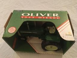 1/16th Ertl 1993 Oliver 1555 Diesel Tractor