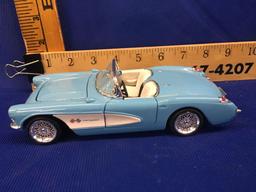 Corgi Classic, 1957 Corvette, Chevy 4X4,