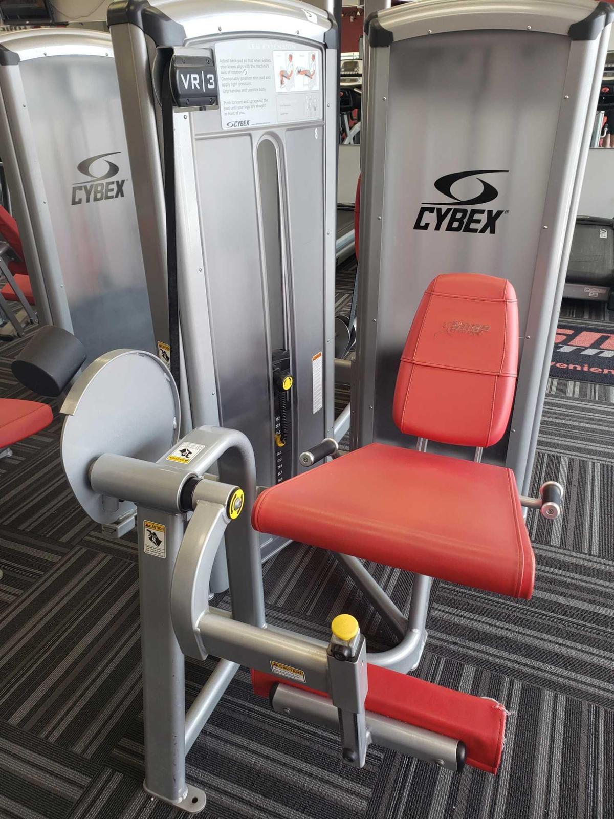 Cybex VR3 Leg Extension Machine
