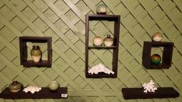 Wall decor items