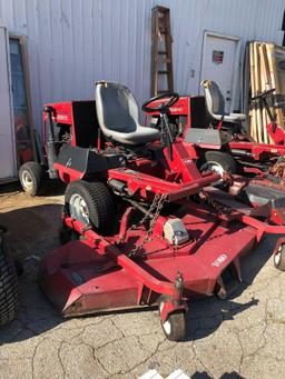 Toro Groundmaster 325-Diesel with Powersteering 72 inch Deck.