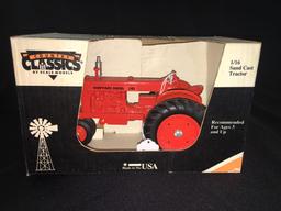 1/16th Scale Models Country Classics Sheppard SD-4 Diesel Tractor NIB Hard to find