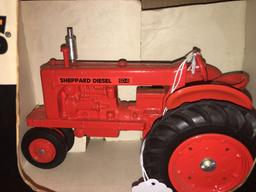 1/16th Scale Models Country Classics Sheppard SD-4 Diesel Tractor NIB Hard to find