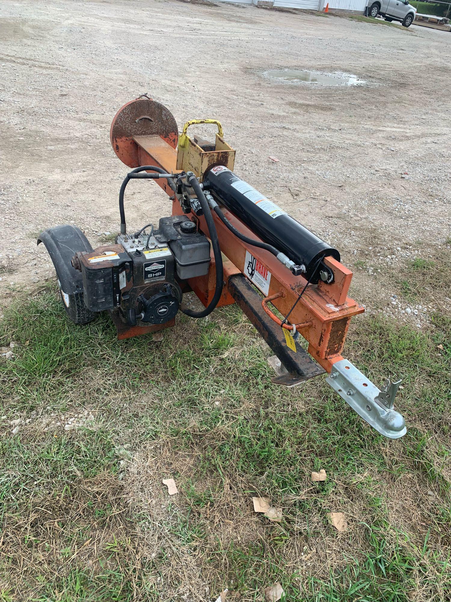 Brave Log Splitter new cylinder new Carb, runs great.