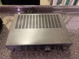 Sansui inter grated Amp AU 317 untested