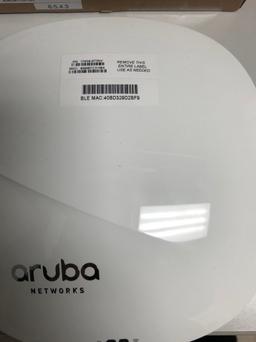 3 - Aruba Access Points like new