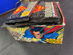 Full Box / Superman Trading Cards