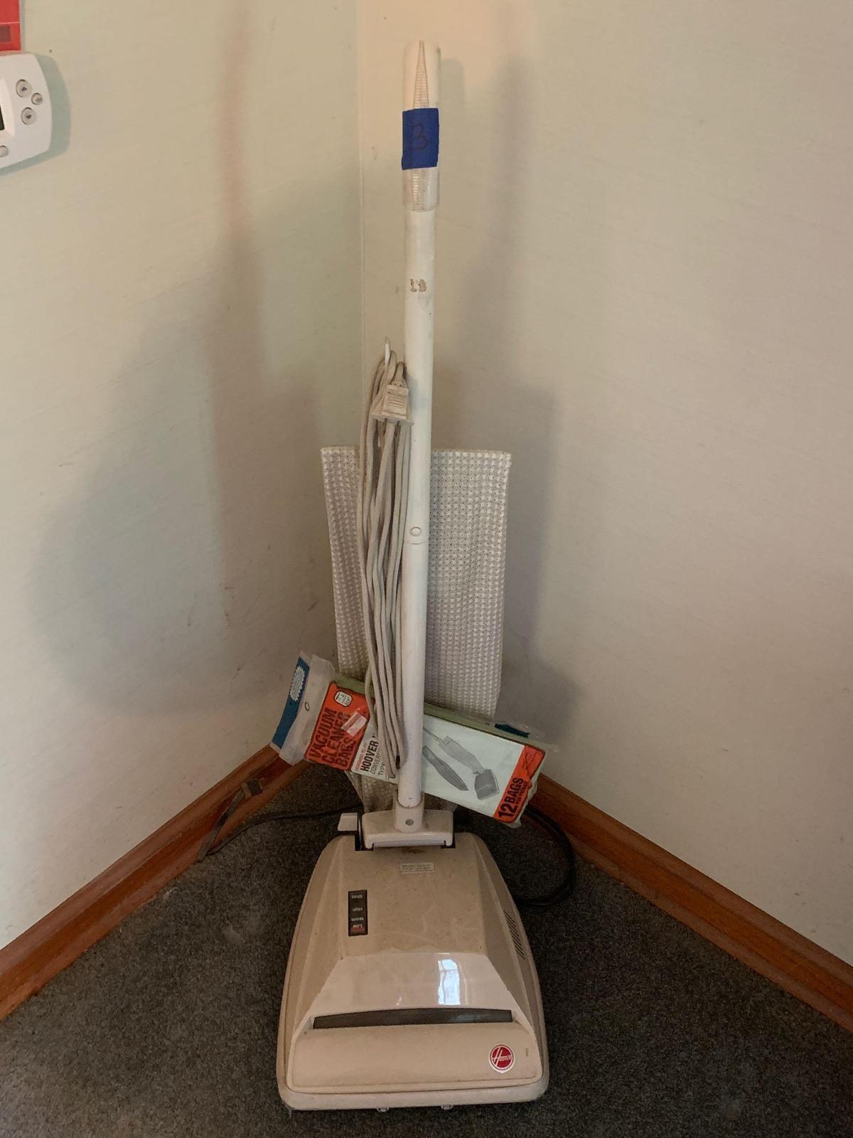 Hoover vacuum with extra bags