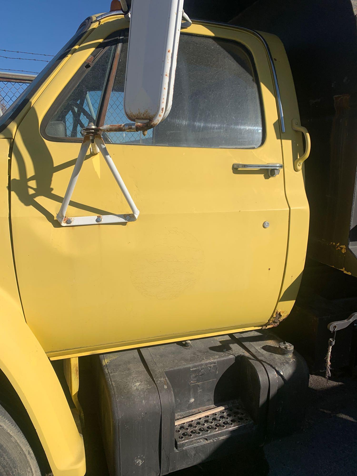 1987 GMC dump truck 38,000 miles