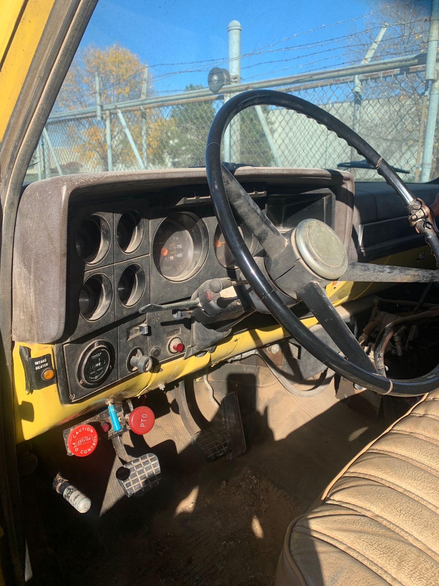 1987 GMC dump truck 38,000 miles