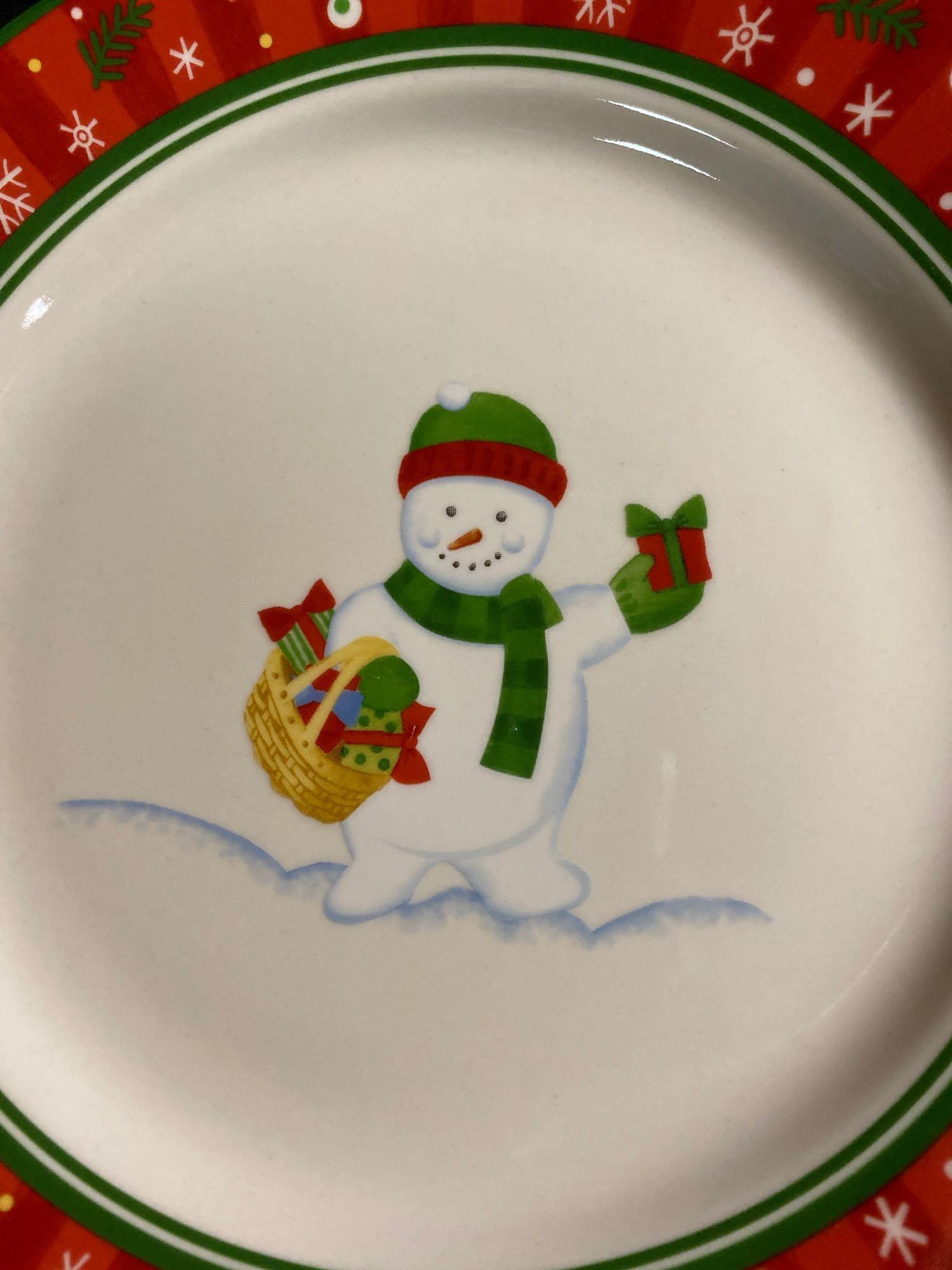 Longaberger holiday snack plates and bowl