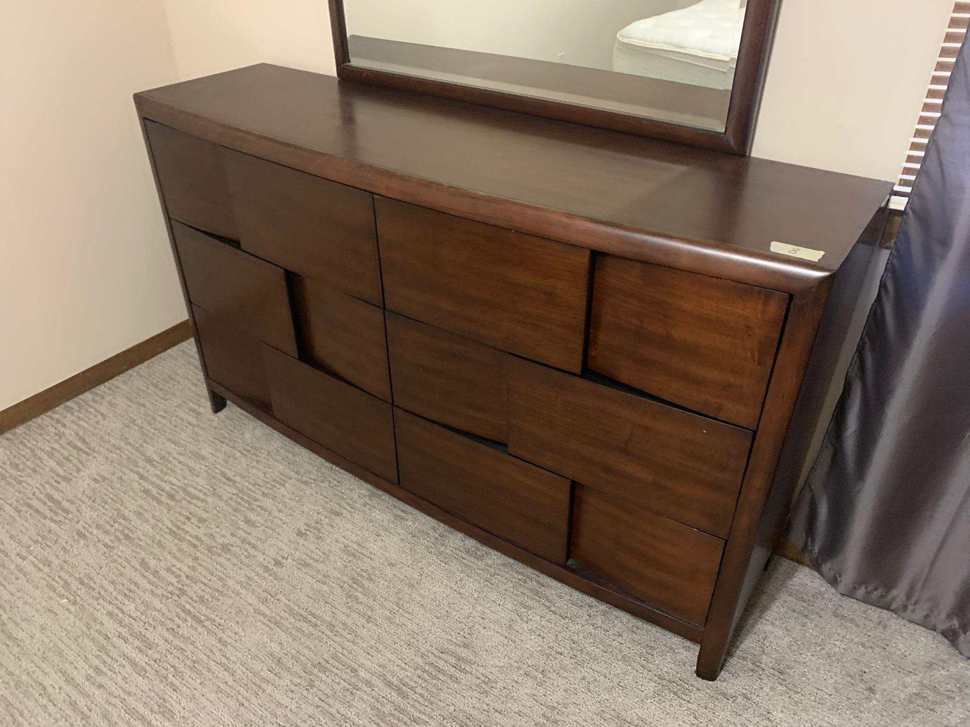 Magnussen Home 6 drawer dresser and mirror nice