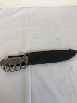 Collectible knuckle knife