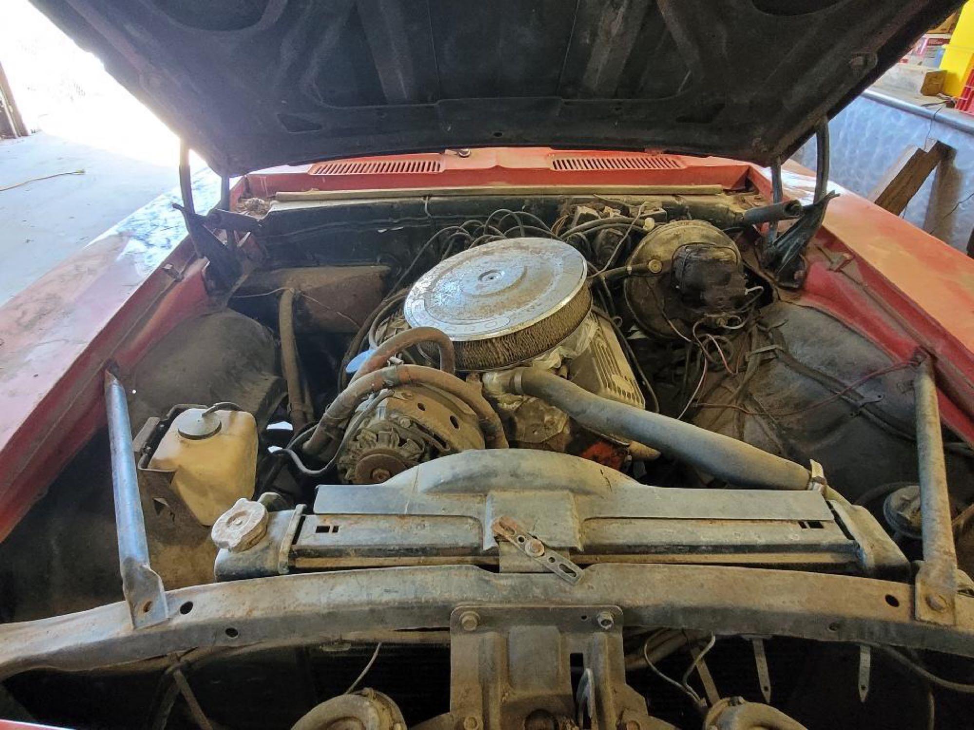 1969 Camaro SS No carb under air filter. Abandoned vehicle no keys