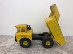 TONKA XMB-975 dump truck