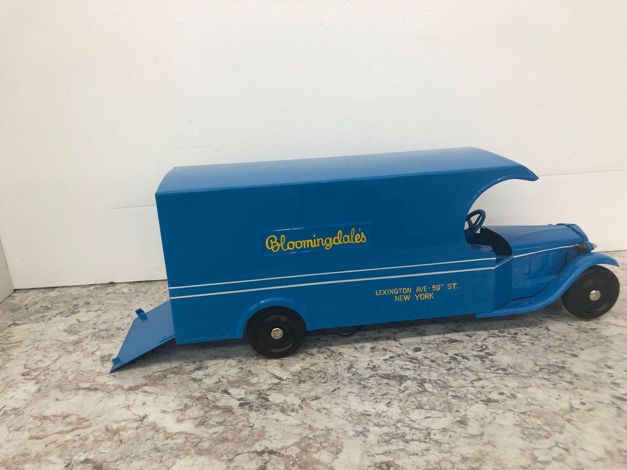 Steelcraft Bloomingdales delivery truck 1934