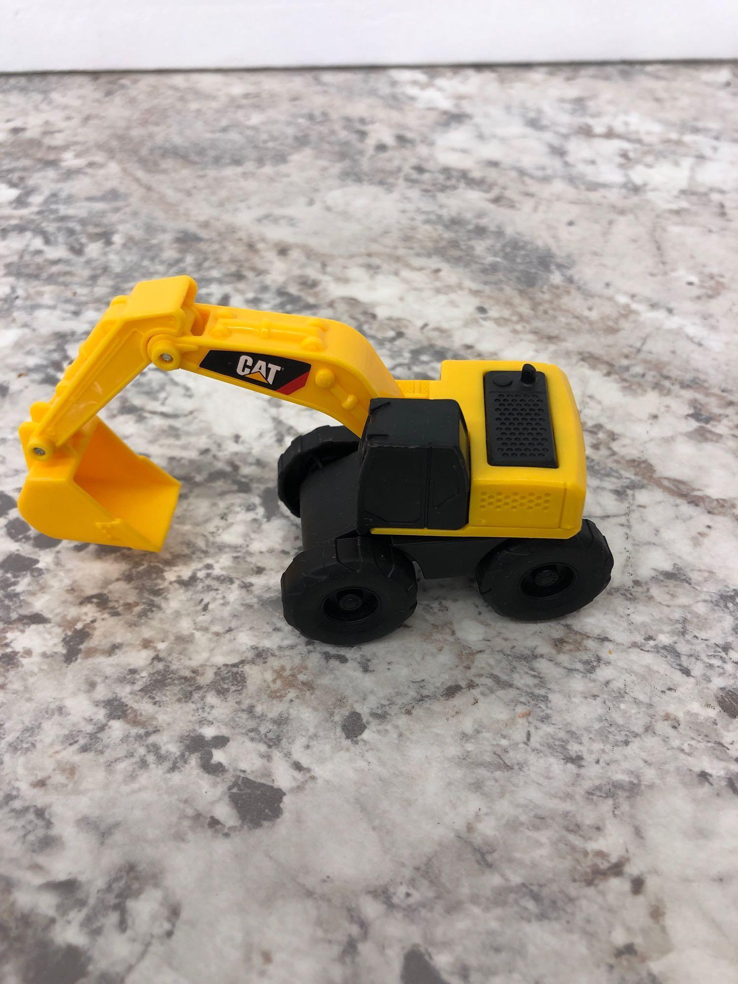 HOT Wheels 1979 Loader, CAT excavator and Dozer