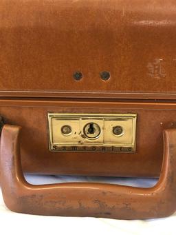 Antique SAMSONITE suit case