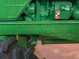 1/16th John Deere 7800 Tractor Employee Edition