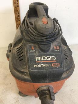 rigid portable vac 4 gallons