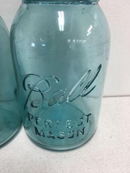 Ball PERFECT MASON - GLASS - pint JAR - bottom number 2-4-5-15 w/lid
