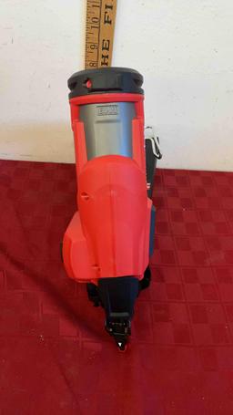 Milwaukee M18 fuel 15 gauge finish nailer ( untested like new ,we don?t have nail For test)