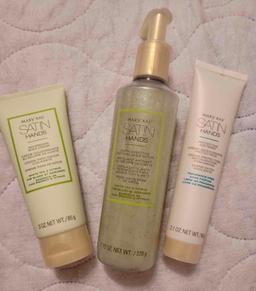 Satin Hands Pampering Set with Protecting Softener, Smoothie Refining Shea Scrub, Nourishing Shea