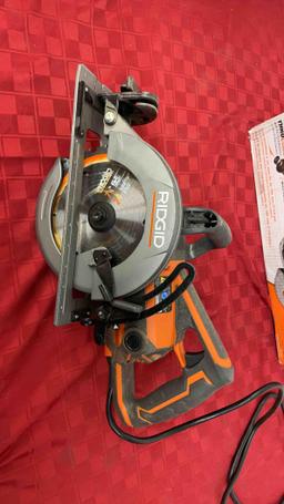 Ridgid 7-1/4? worm drive saw