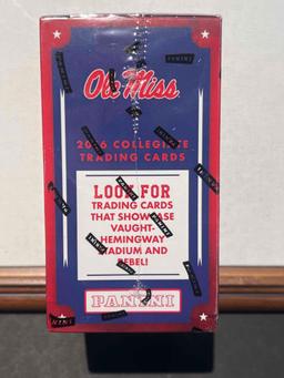 2016 PANINI COLLEGIATE UNIVERSITY OF MISSISSIPPI TEAM SET FEATURES A 44-CARD BASE SET