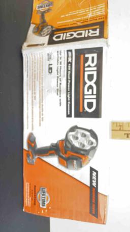 Ridgid 18V Dual-Power light cannon (tested works)