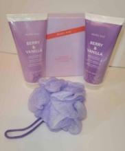 Mary Kay Berry and Vanilla Shower Gel & Body Lotion with Pedicure Scrub & Lotion Set Very Best