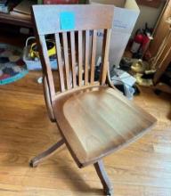 VINTAGE WOODEN DESK ROLLER ADJUSTABLE CHAIR