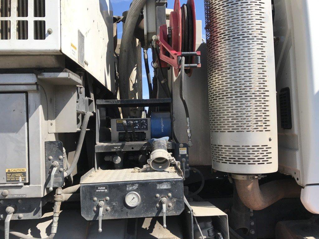 2009 International 7600 Work Star Vactor Truck